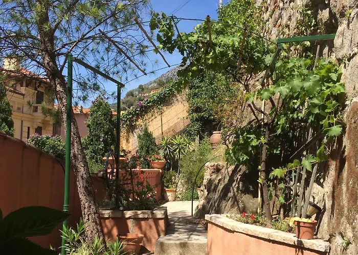 Villa-gaby Entiere Et Piscine Villa *