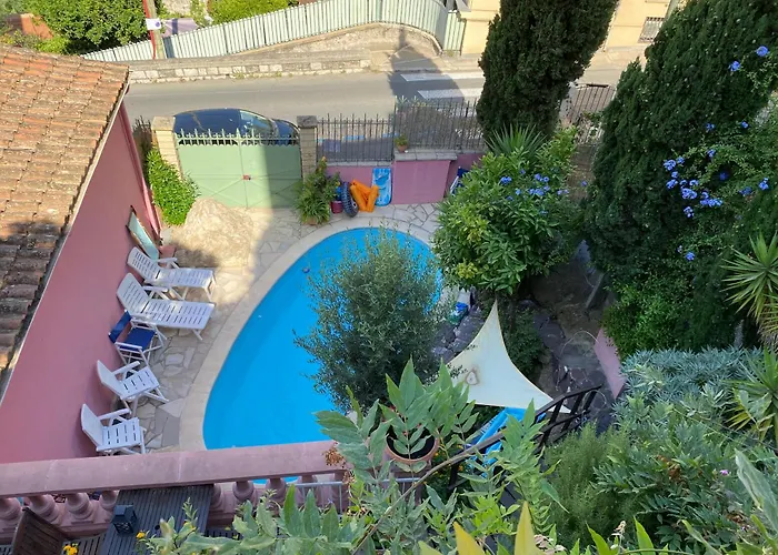 Villa-gaby Entiere Et Piscine *