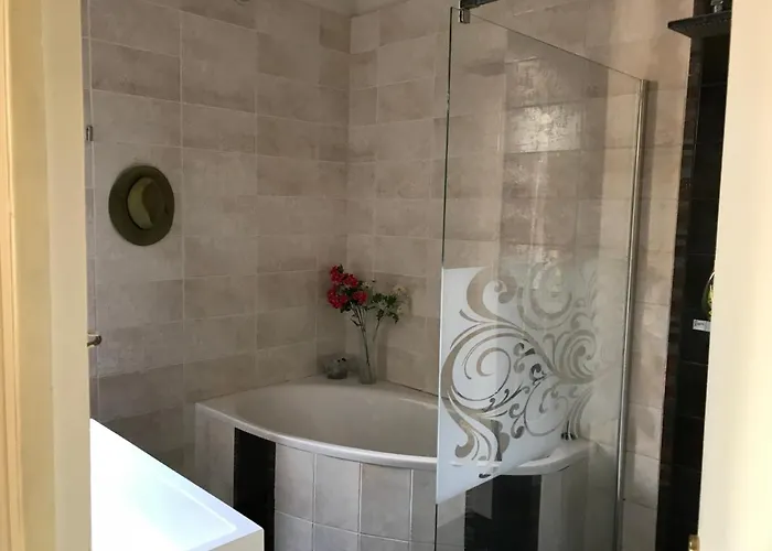 Villa-gaby Entiere Et Piscine ヴィラ