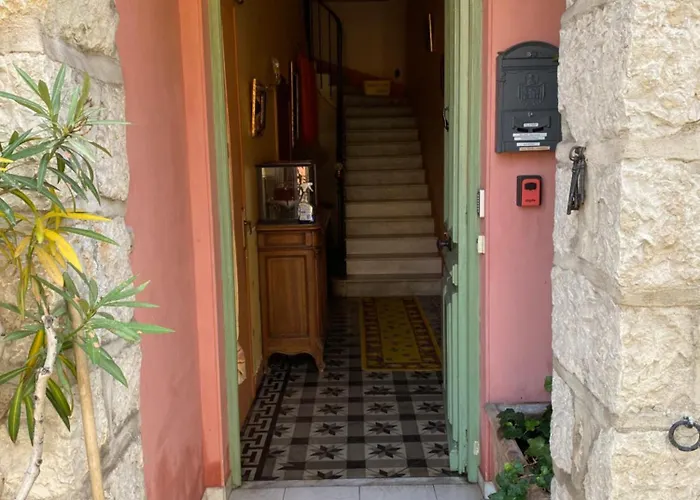 Villa-gaby Entiere Et Piscine וילה